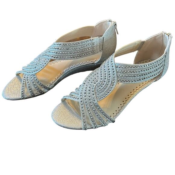 Charter Club Ginifur Strappy Rhinestone Detail Back Zip Wedge Sandal NEW Size 5 - Picture 6 of 11